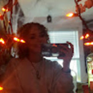 Meet your Posher, Isa